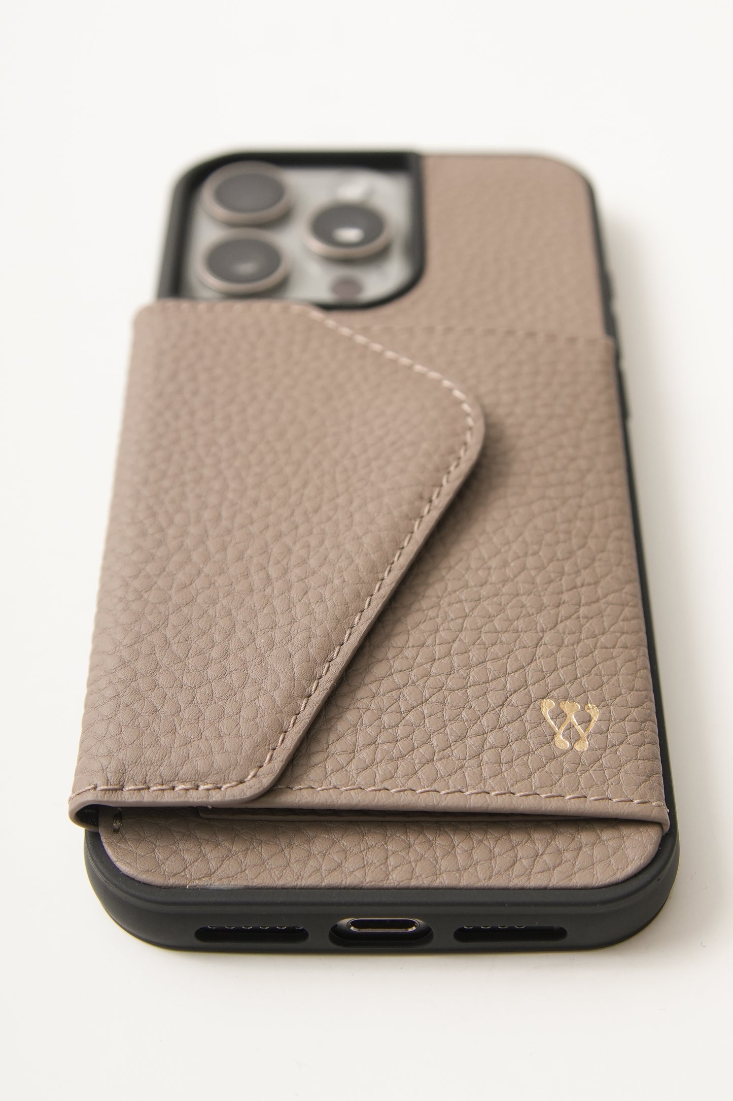 No Strap Taupe Classic Case