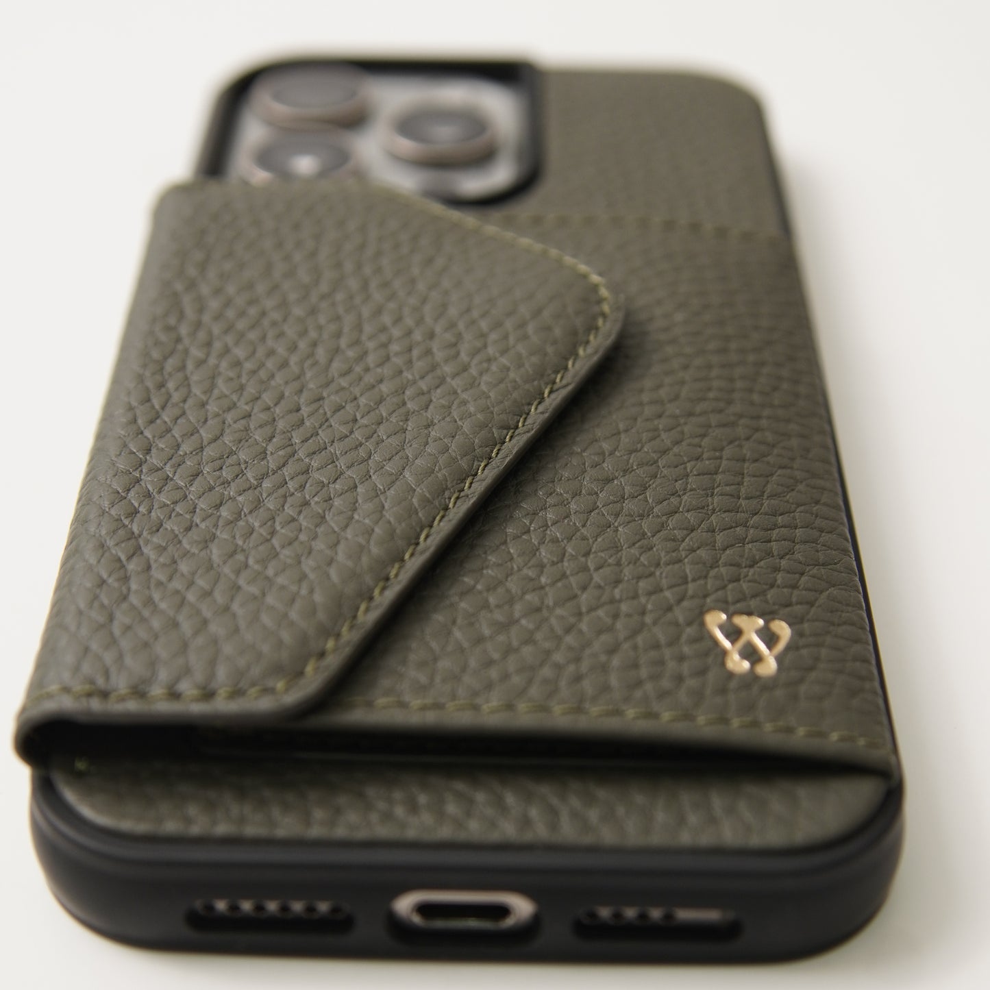 No Strap Green Classic Case