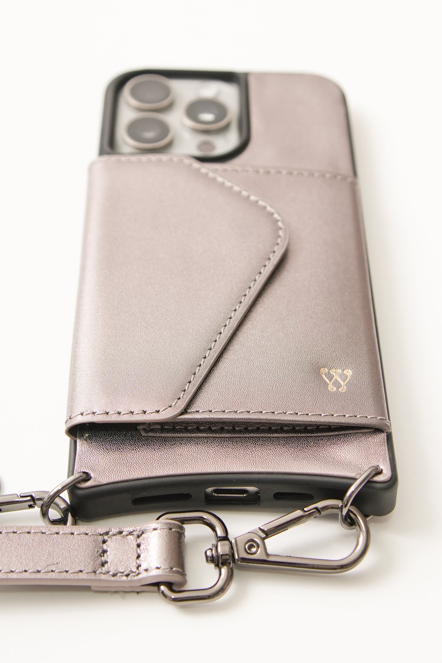 Silver Leather Classic Case